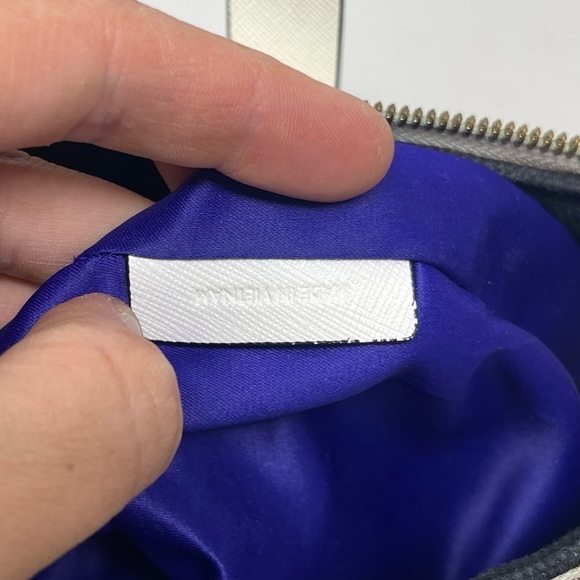 Henri Bendel Jetsetter Backpack 3Way Convertible Shoulder - Picture 11 of 13